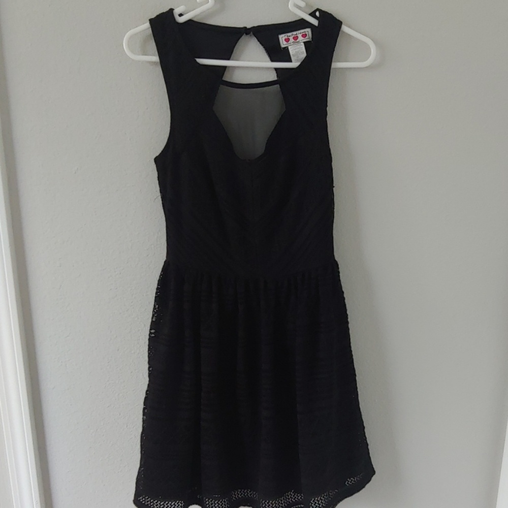 Black lace dress